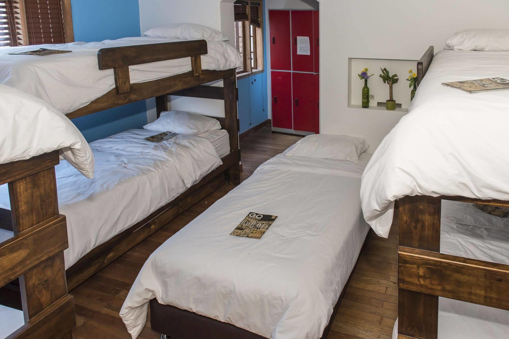 Mi Llave Hostels Bogotá Esterno foto